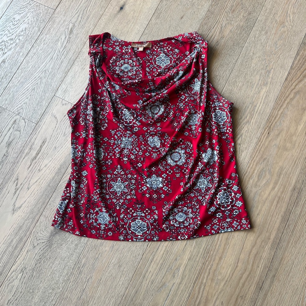 2/$8Sleeveless blouse